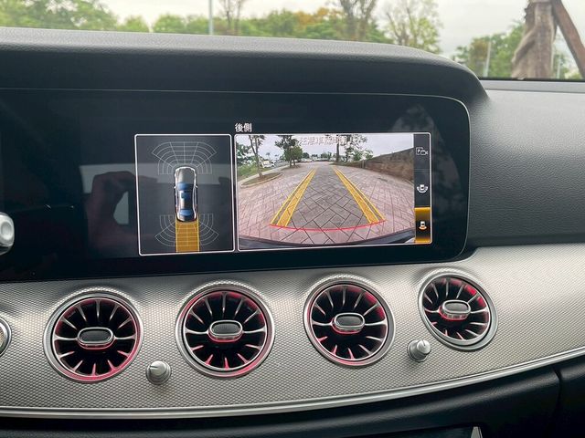 M-BENZ賓士 E200  第10張相片