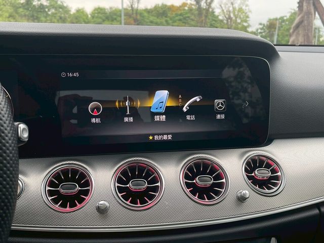 M-BENZ賓士 E200  第14張相片