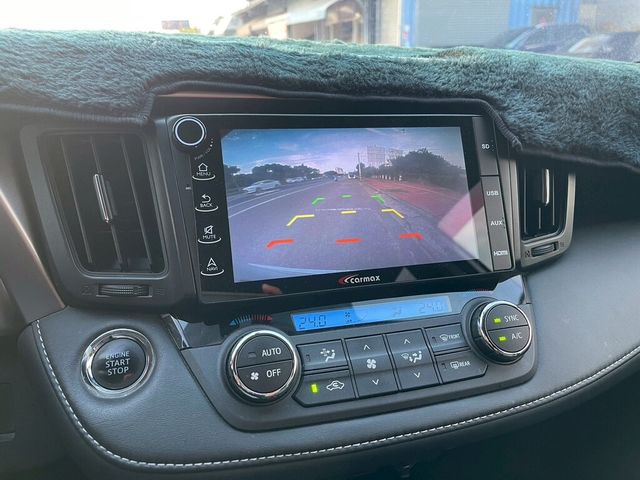 TOYOTA豐田 RAV4  第10張相片