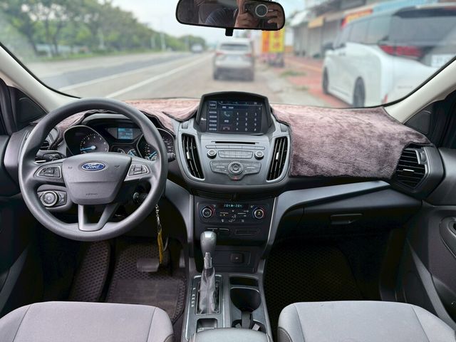 FORD福特 KUGA  第3張相片