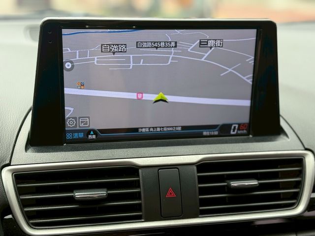 MAZDA馬自達 MAZDA 3  第10張相片