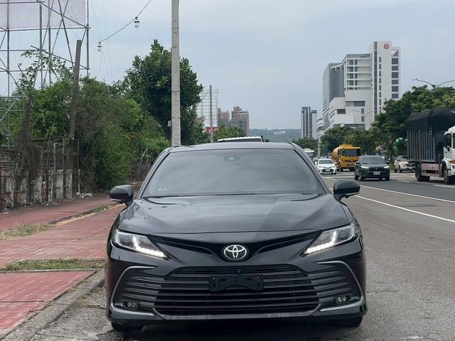 TOYOTA豐田 CAMRY  第3張相片