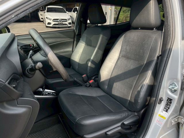 TOYOTA豐田 YARIS  第14張相片