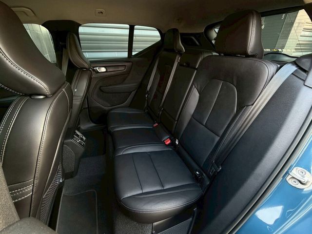 VOLVO富豪 XC40  第14張相片