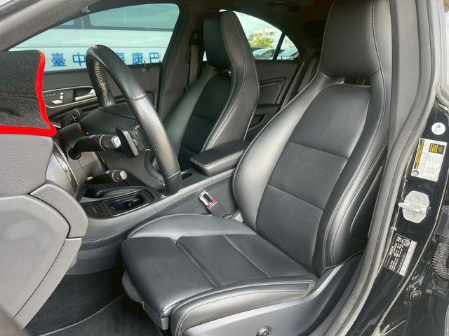 M-BENZ賓士 CLA250 4MATIC  第18張相片