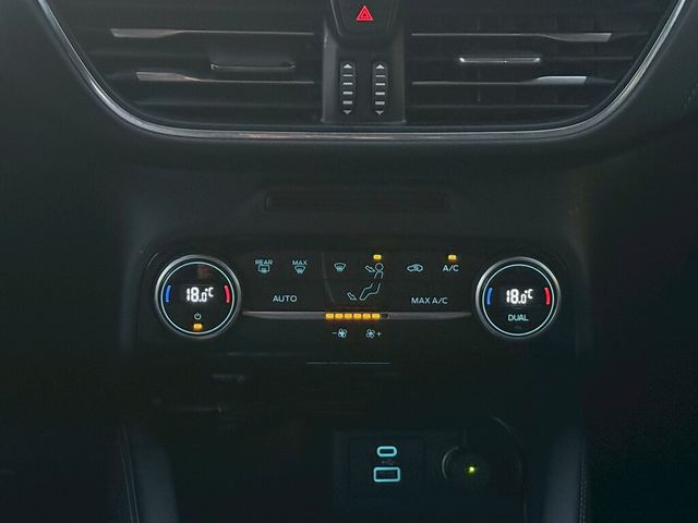 FORD福特 KUGA  第14張相片