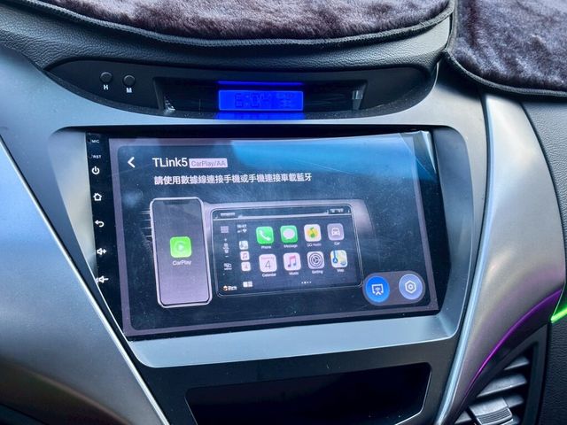 HYUNDAI現代 ELANTRA  第8張相片