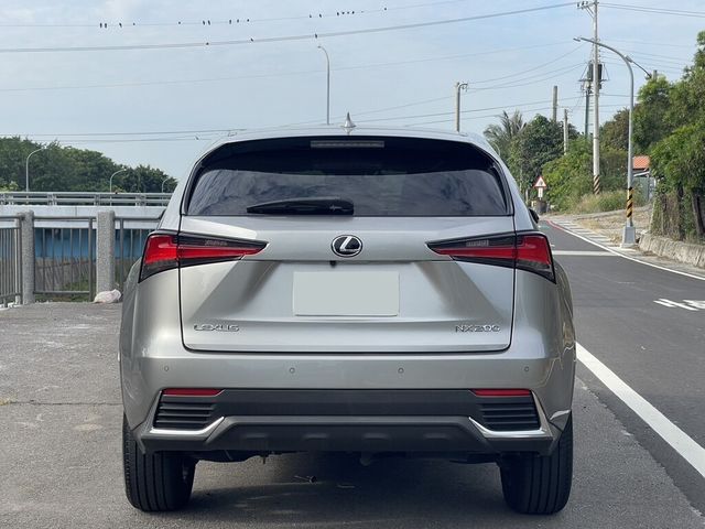 LEXUS凌志 NX200  第4張相片