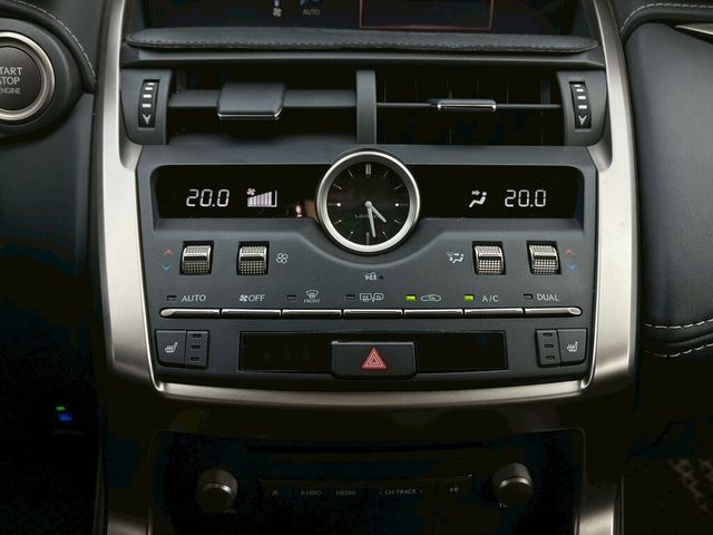 LEXUS凌志 NX200  第13張相片