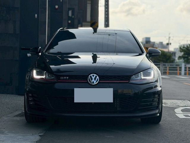VOLKSWAGEN福斯 GOLF GTI  第3張相片