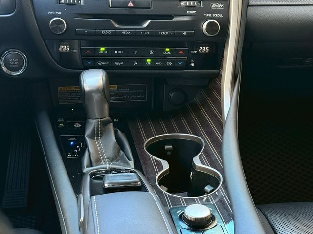LEXUS凌志 RX300  第14張相片
