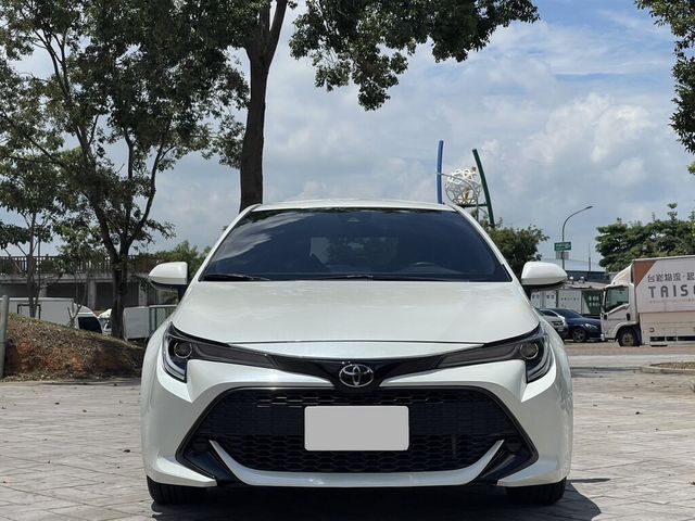 TOYOTA豐田 AURIS  第3張相片
