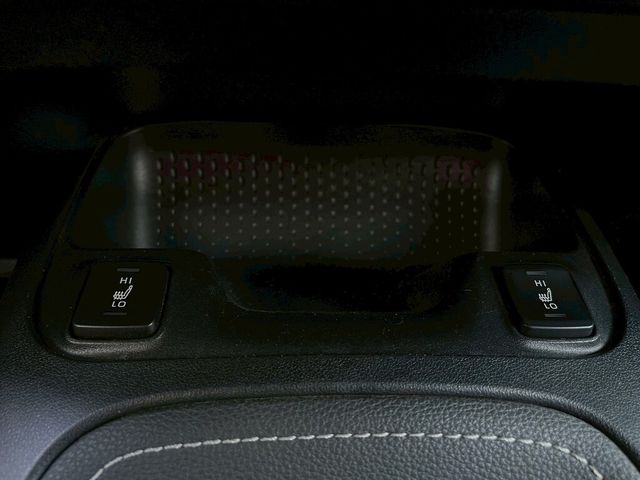 TOYOTA豐田 AURIS  第12張相片
