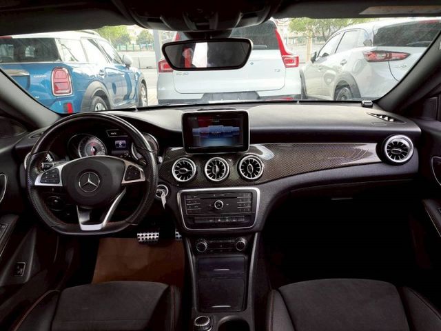 『實車實圖 實車實價』總代理 全景天窗 配備齊全 一手車 氣氛佳 品質保證 寶佳汽車歡迎您來電  第6張相片