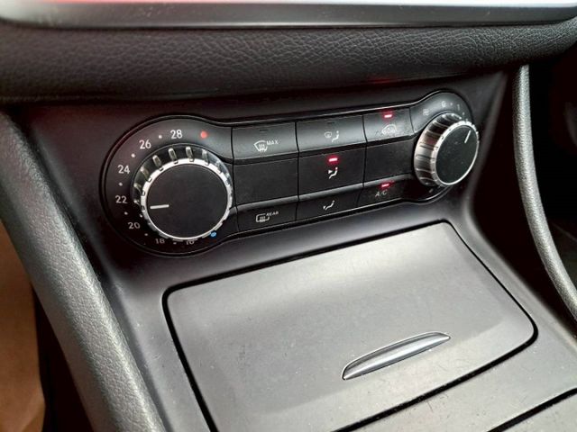 『實車實圖 實車實價』總代理 全景天窗 配備齊全 一手車 氣氛佳 品質保證 寶佳汽車歡迎您來電  第12張相片