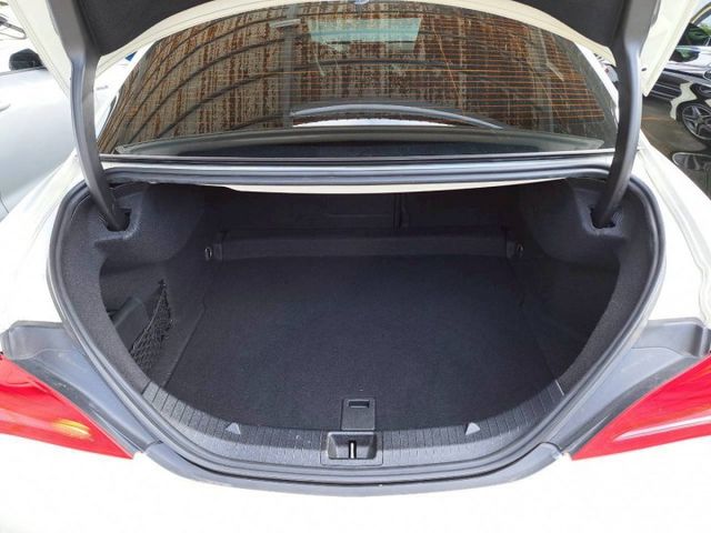 『實車實圖 實車實價』總代理 全景天窗 配備齊全 一手車 氣氛佳 品質保證 寶佳汽車歡迎您來電  第15張相片