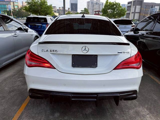 『實車實圖 實車實價』總代理 全景天窗 配備齊全 一手車 氣氛佳 品質保證 寶佳汽車歡迎您來電  第17張相片