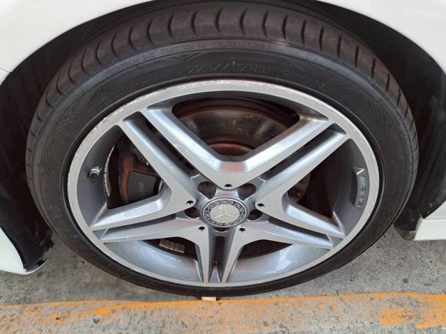 『實車實圖 實車實價』總代理 全景天窗 配備齊全 一手車 氣氛佳 品質保證 寶佳汽車歡迎您來電  第20張相片