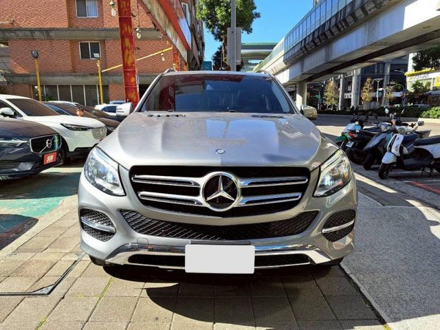 『實車實圖 實車實價』IK 電尾門 全景 頂級配備齊全 一手車 氣氛佳 品質保證 寶佳汽車歡迎您來電  第2張相片