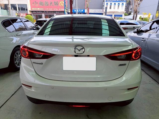 『實車實圖 實車實價』頂級配備齊全 一手車 氣氛佳 品質保證 寶佳汽車歡迎您來電  第17張相片