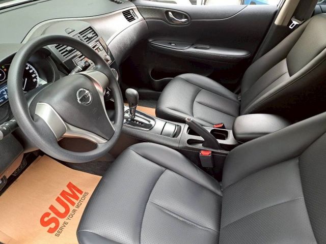 『實車實圖 實車實價』 正一手車 氣氛佳 非惡操車款 第三方專業認證原廠專業保固 寶佳汽車歡迎您來電  第4張相片