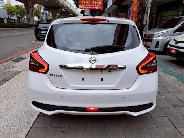 『實車實圖 實車實價』 正一手車 氣氛佳 非惡操車款 第三方專業認證原廠專業保固 寶佳汽車歡迎您來電  第16張相片