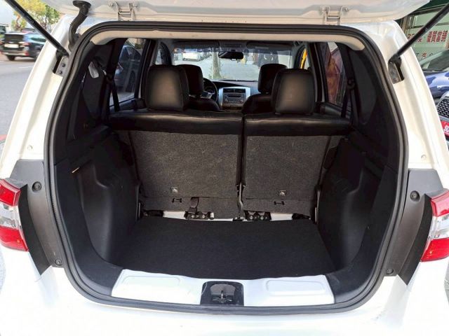 『實車實圖 實車實價』 正一手車 氣氛佳 非惡操車款 第三方專業認證原廠專業保固 寶佳汽車歡迎您來電  第13張相片