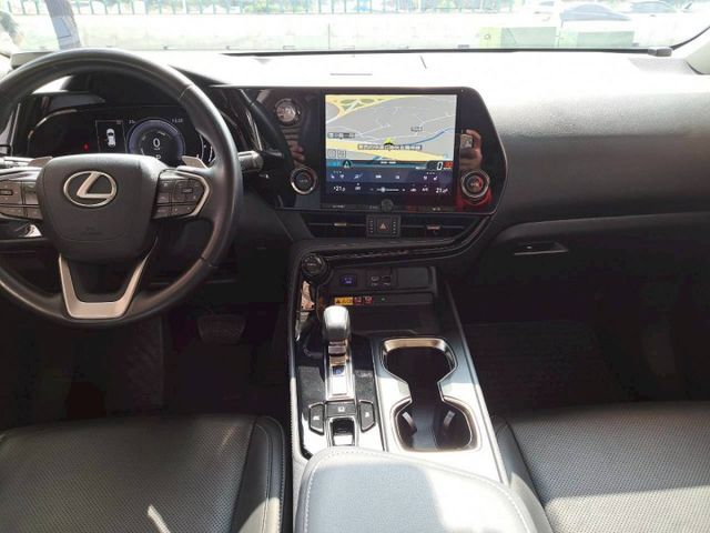 『實車實圖 實車實價』IK ACC LDWS TCS 頂級配備齊全 一手車 氣氛佳 品質保證 寶佳汽車歡迎您來電  第8張相片