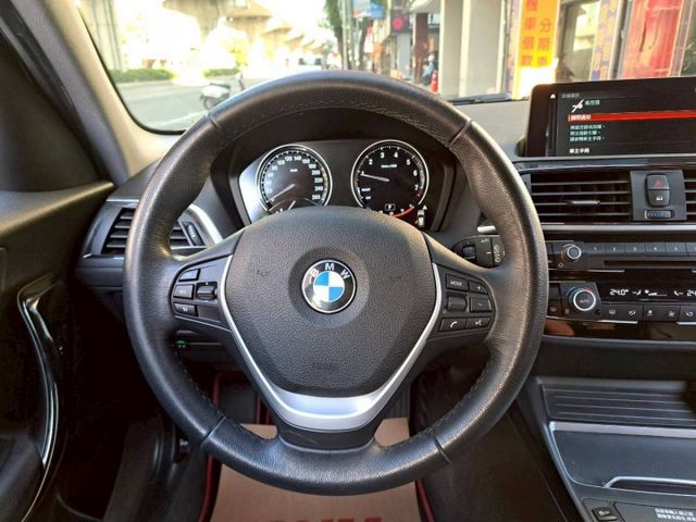 『實車實圖 實車實價』 正一手車 氣氛佳 非惡操車款 第三方專業認證原廠專業保固 寶佳汽車歡迎您來電  第7張相片