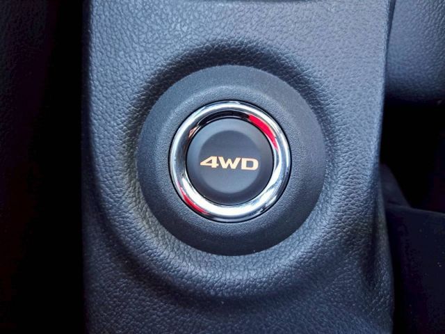 『實車實圖 實車實價』 正一手車 氣氛佳 非惡操車款 第三方專業認證原廠專業保固 寶佳汽車歡迎您來電  第11張相片