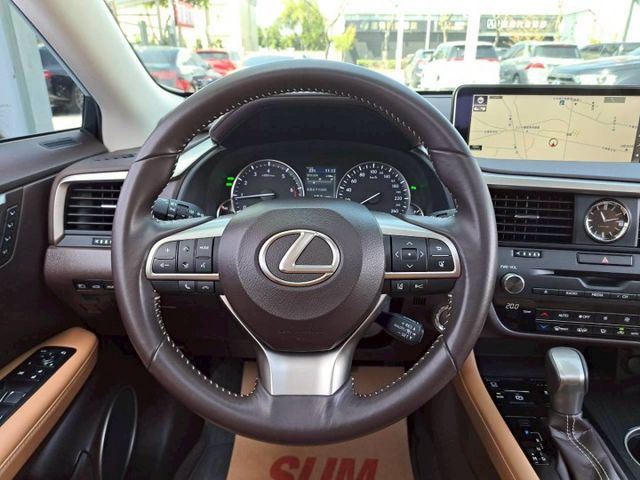 『實車實圖 實車實價』IK BSM ACC LDWS TCS 頂級配備齊全 一手車 氣氛佳 品質保證 寶佳汽車歡迎您來電  第7張相片