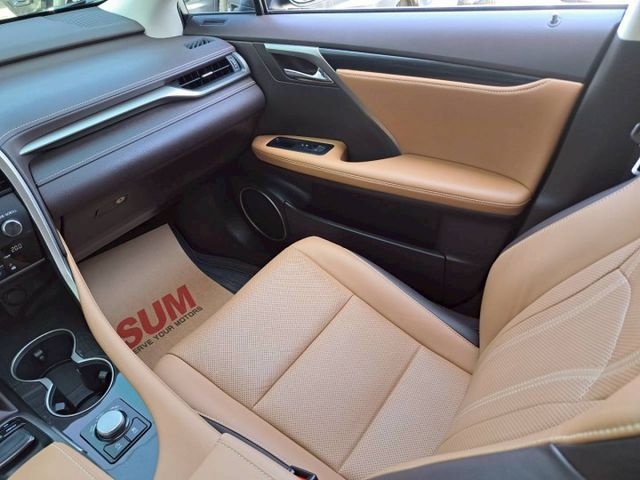 『實車實圖 實車實價』IK BSM ACC LDWS TCS 頂級配備齊全 一手車 氣氛佳 品質保證 寶佳汽車歡迎您來電  第9張相片