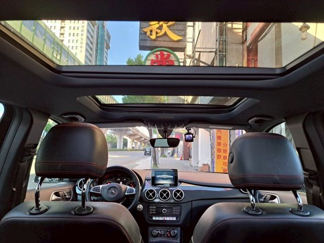 『實車實圖 實車實價』IK TCS F1快撥鍵 全景 頂級配備齊全 一手車 氣氛佳 品質保證 寶佳汽車歡迎您來電  第10張相片