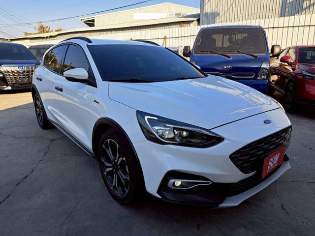 『實車實圖 實車實價』IK ACC BSM LDWS TCS 配備齊全 一手車 氣氛佳 品質保證 寶佳汽車歡迎您來電  第3張相片