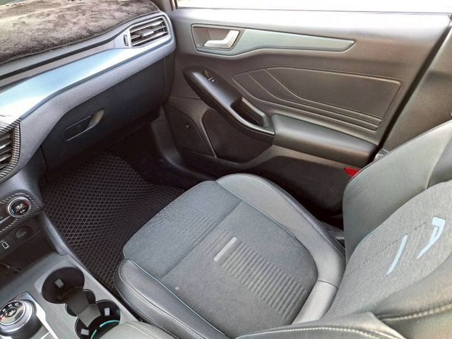 『實車實圖 實車實價』IK ACC BSM LDWS TCS 配備齊全 一手車 氣氛佳 品質保證 寶佳汽車歡迎您來電  第9張相片