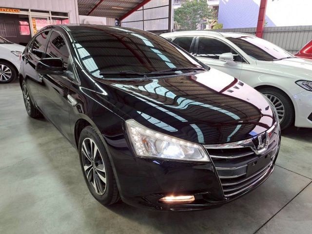 『實車實圖 實車實價』IK PYM 抬頭顯示 電動椅 配備齊全 一手車 氣氛佳 品質保證 寶佳汽車歡迎您來電  第3張相片