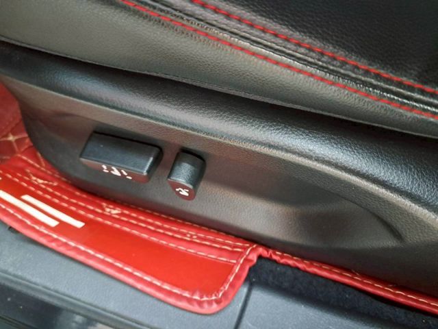 『實車實圖 實車實價』IK PYM 抬頭顯示 電動椅 配備齊全 一手車 氣氛佳 品質保證 寶佳汽車歡迎您來電  第14張相片