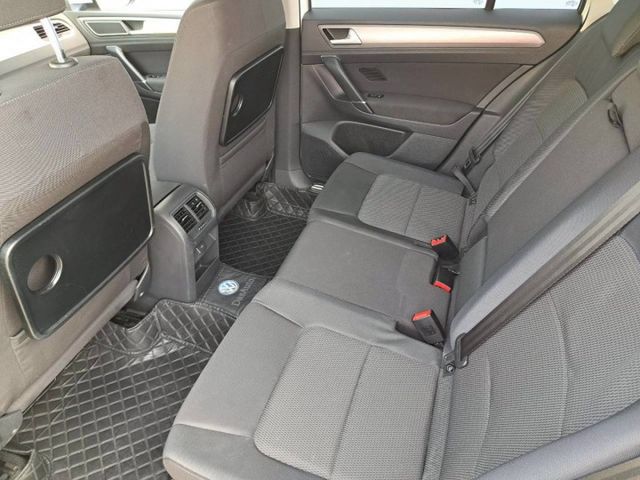 『實車實圖 實車實價』 正一手車 氣氛佳 非惡操車款 第三方專業認證原廠專業保固 寶佳汽車歡迎您來電  第5張相片