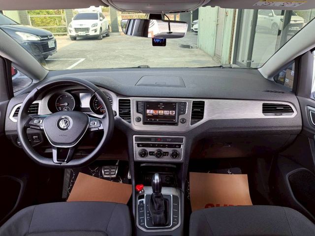 『實車實圖 實車實價』 正一手車 氣氛佳 非惡操車款 第三方專業認證原廠專業保固 寶佳汽車歡迎您來電  第6張相片