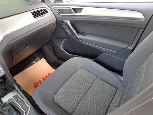 『實車實圖 實車實價』 正一手車 氣氛佳 非惡操車款 第三方專業認證原廠專業保固 寶佳汽車歡迎您來電  第9張相片