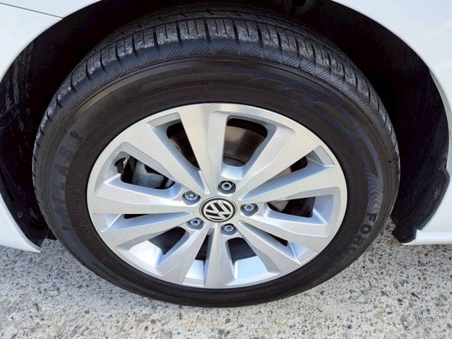 『實車實圖 實車實價』 正一手車 氣氛佳 非惡操車款 第三方專業認證原廠專業保固 寶佳汽車歡迎您來電  第20張相片