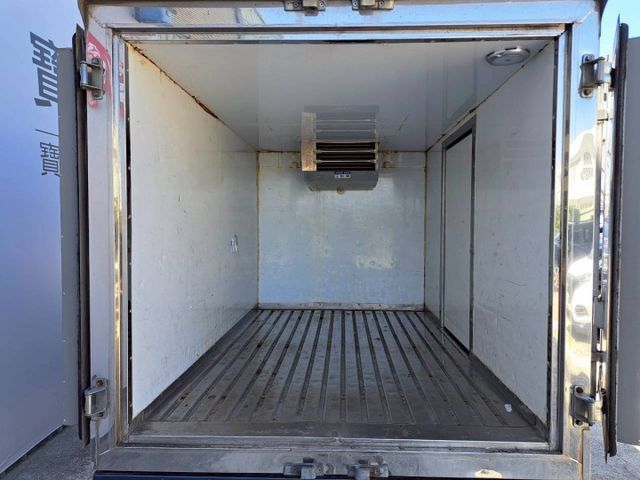 『實車實圖 實車實價』-20C冷凍廂 TCS 配備齊全 一手車 氣氛佳 品質保證 寶佳汽車歡迎您來電  第15張相片
