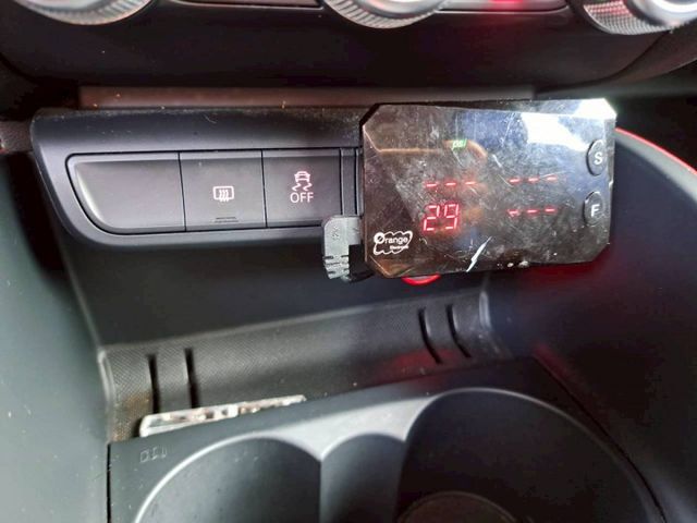 『實車實圖 實車實價』TCS TPMS 運動版配備齊全 一手車 氣氛佳 品質保證 寶佳汽車歡迎您來電  第15張相片