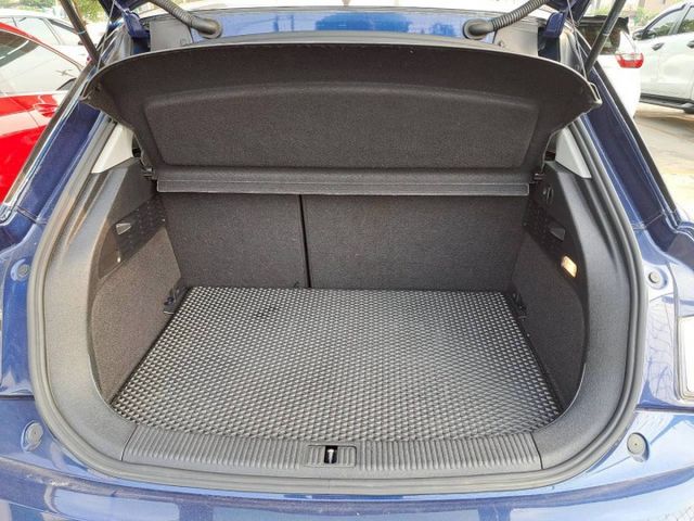 『實車實圖 實車實價』TCS TPMS 運動版配備齊全 一手車 氣氛佳 品質保證 寶佳汽車歡迎您來電  第16張相片