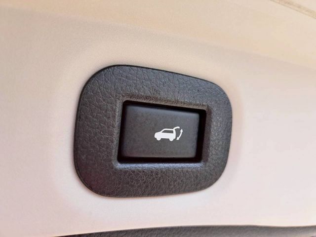 『實車實圖 實車實價』IK ACC TCS BSM ESP 4WD配備齊全 一手車 氣氛佳 品質保證 寶佳汽車歡迎您來電  第14張相片