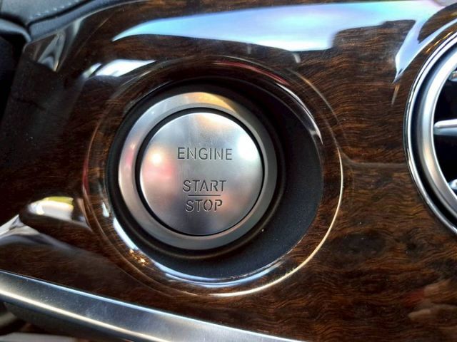 『實車實圖 實車實價』 正一手車 氣氛佳 非惡操車款 第三方專業認證原廠專業保固 寶佳汽車歡迎您來電  第11張相片