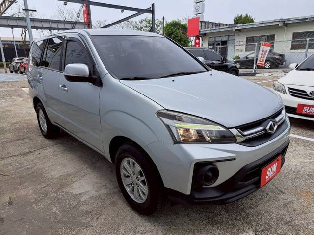 『實車實圖 實車實價』 正一手車 氣氛佳 非惡操車款 第三方專業認證原廠專業保固 寶佳汽車歡迎您來電  第3張相片