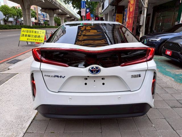 『實車實圖 實車實價』IK ACC LDWS BSM TPMS頂級配備齊全 一手車 氣氛佳 品質保證 寶佳汽車歡迎您來電  第17張相片