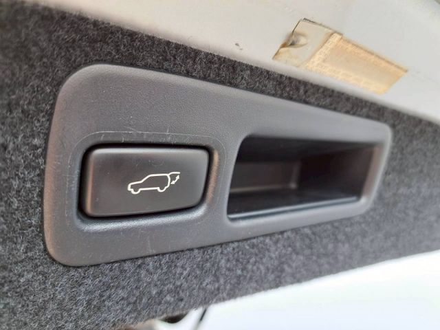 『實車實圖 實車實價』頂級配備齊全 一手車 氣氛佳 品質保證 寶佳汽車歡迎您來電  第14張相片