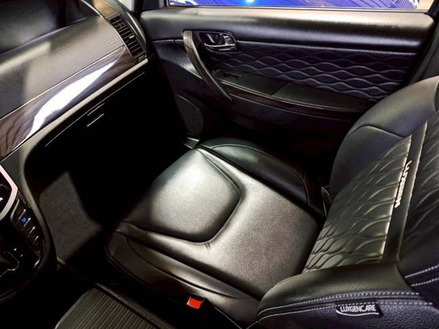 『實車實圖 實車實價』IK 360環景 TCS ESP 8人座配備齊全 一手車 氣氛佳 品質保證 寶佳汽車歡迎您來電  第10張相片